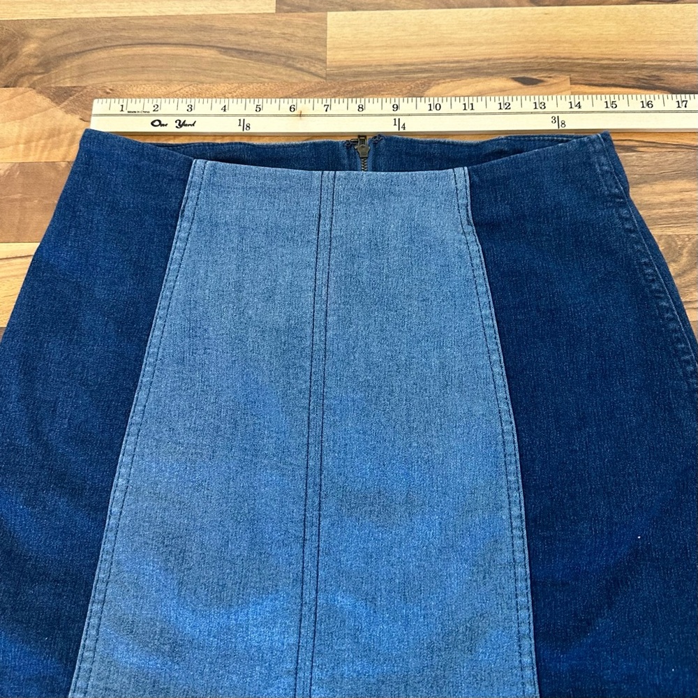 Free People✨Two-Tone Blue Denim Mini Skirt - Picture 7 of 14